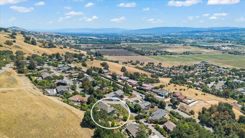 16580 Rustling Oak Court, Morgan Hill, California 95037