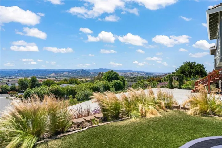16580 Rustling Oak Court, Morgan Hill, California 95037