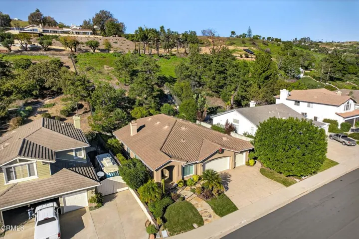 60-web-or-mls-UpmarketMedia_2023A_AER-01