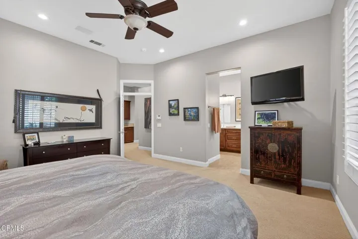29-web-or-mls-UpmarketMedia_2023A-070