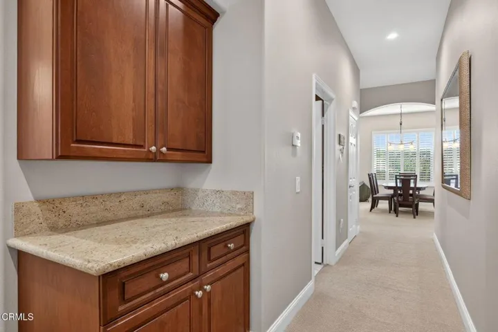 27-web-or-mls-UpmarketMedia_2023Arb-5