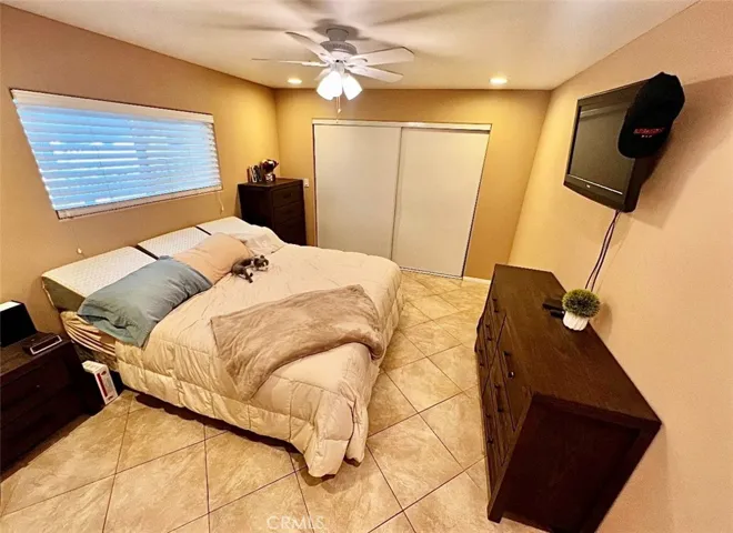 23777 Mulholland Hwy Spc 35, Calabasas, California 91302