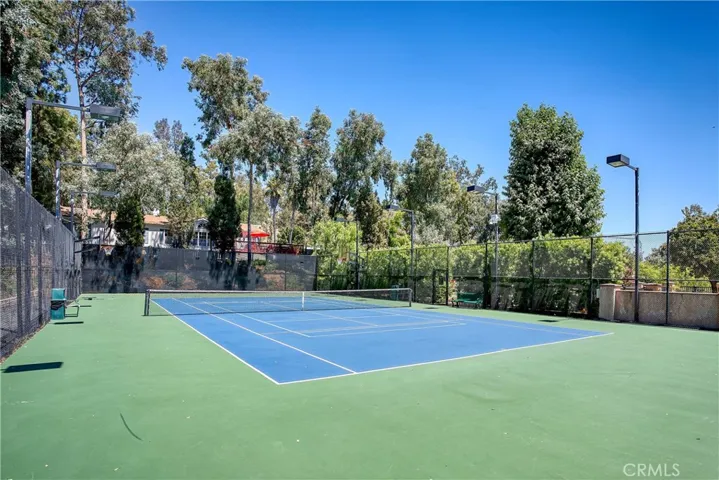 23777 Mulholland Hwy Spc 35, Calabasas, California 91302