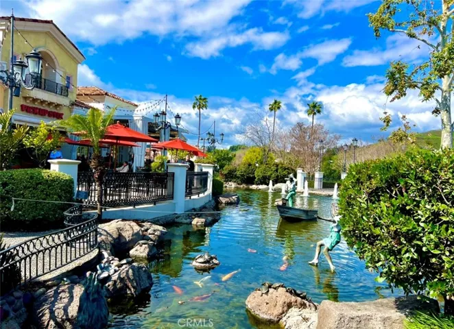23777 Mulholland Hwy Spc 35, Calabasas, California 91302