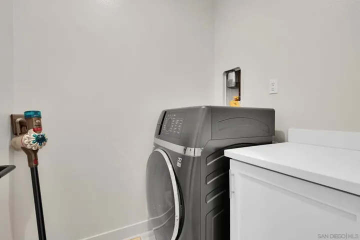 9161 Hala Way, San Diego, California 92126