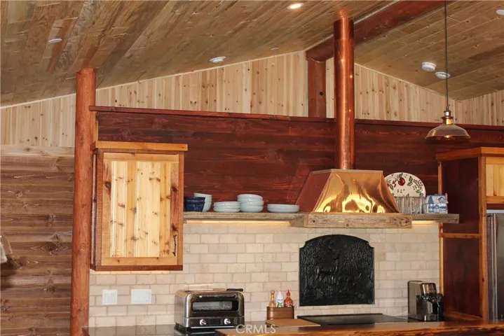 421 Bedford Court, Big Bear City, California 92314