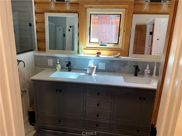 421 Bedford Court, Big Bear City, California 92314