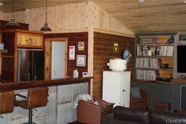 421 Bedford Court, Big Bear City, California 92314