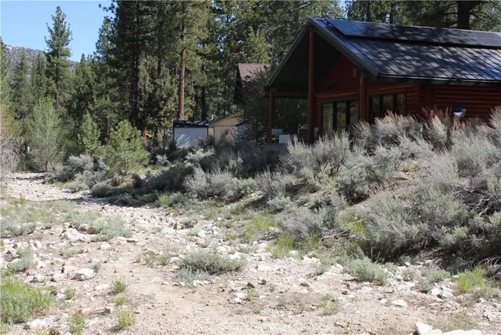 421 Bedford Court, Big Bear City, California 92314