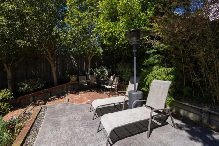 525 Clubhouse Drive, Aptos, California 95003