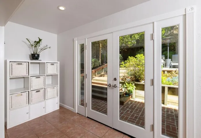 525 Clubhouse Drive, Aptos, California 95003
