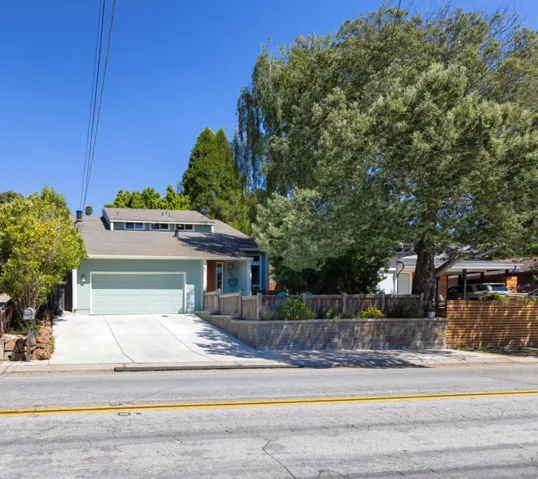 525 Clubhouse Drive, Aptos, California 95003