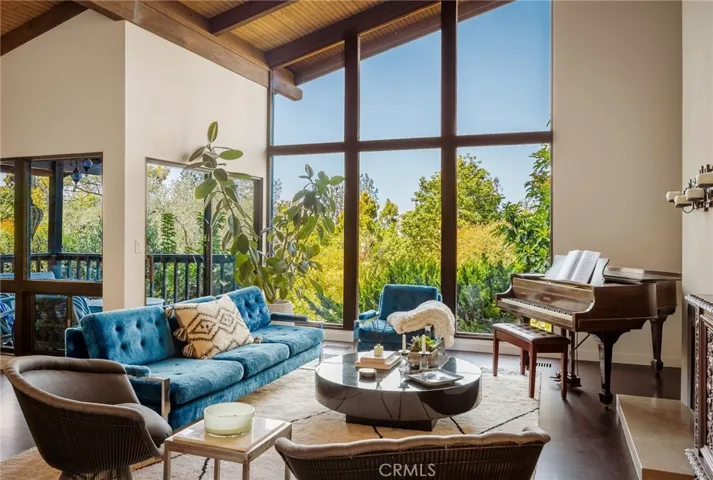 Floor, ceiling, windows, in living room