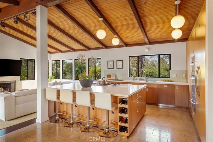 Kitchen island