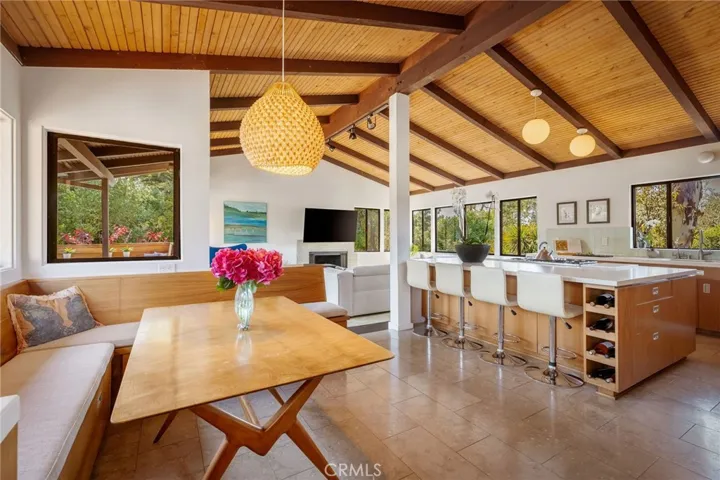 Kitchen great room