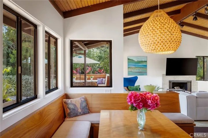 Kitchen built-in seating towards family room and yard