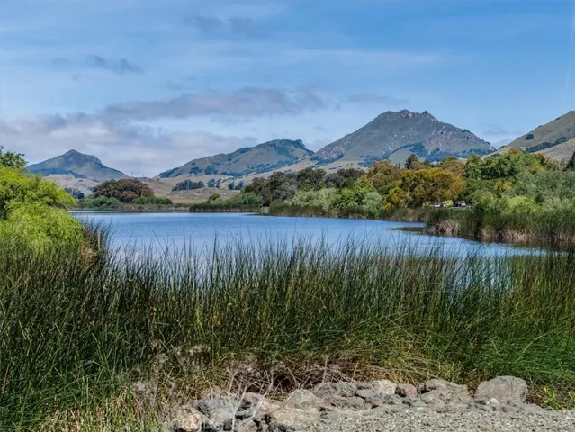 945 Madonna 103, San Luis Obispo, California 93405