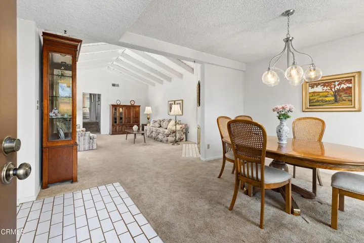 750 Arcadia-Dining and LR