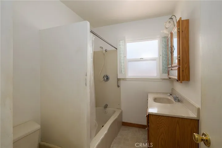 Full bath