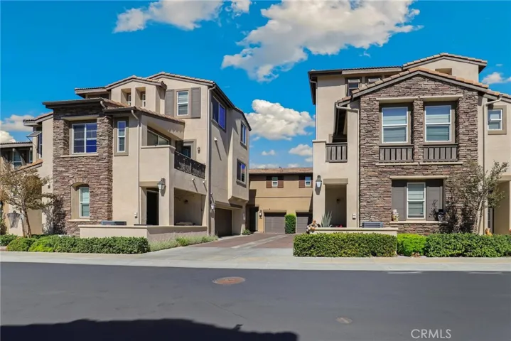 31872 Calle Luz, Temecula, California 92592