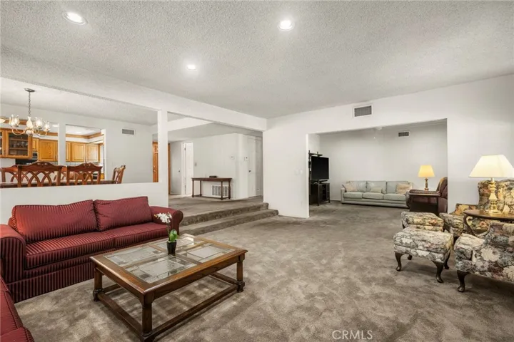 18937 Citronia, Northridge, California 91324