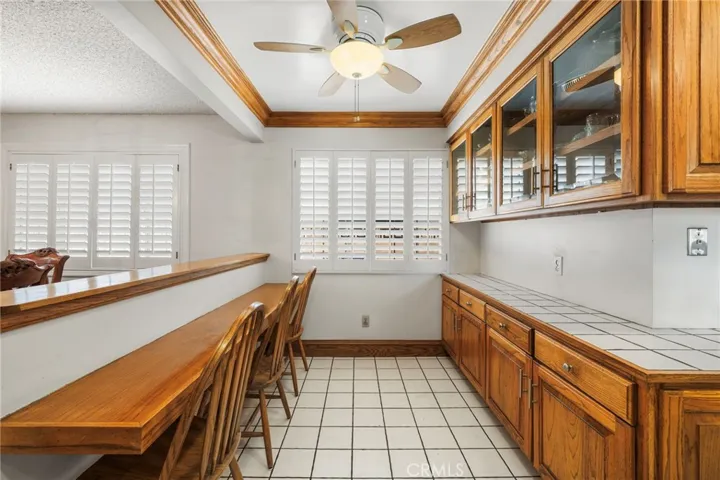 18937 Citronia, Northridge, California 91324
