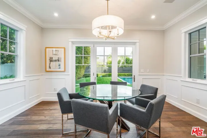 4800 Zelzah Avenue, Encino, California 91316