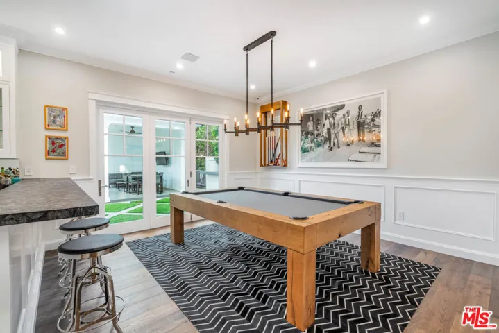 4800 Zelzah Avenue, Encino, California 91316