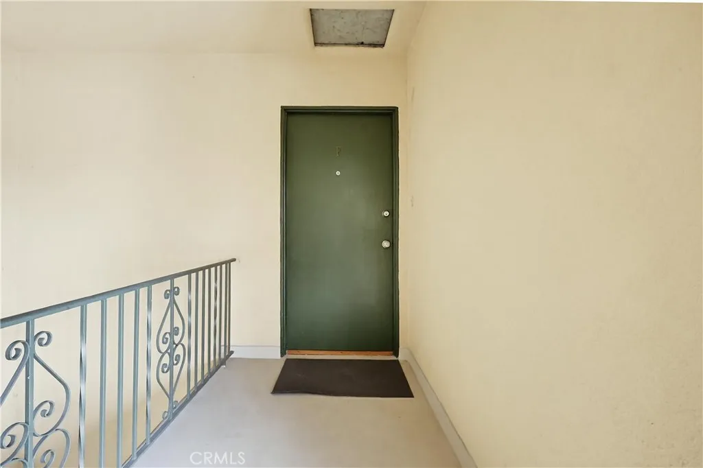 gallery-image 4