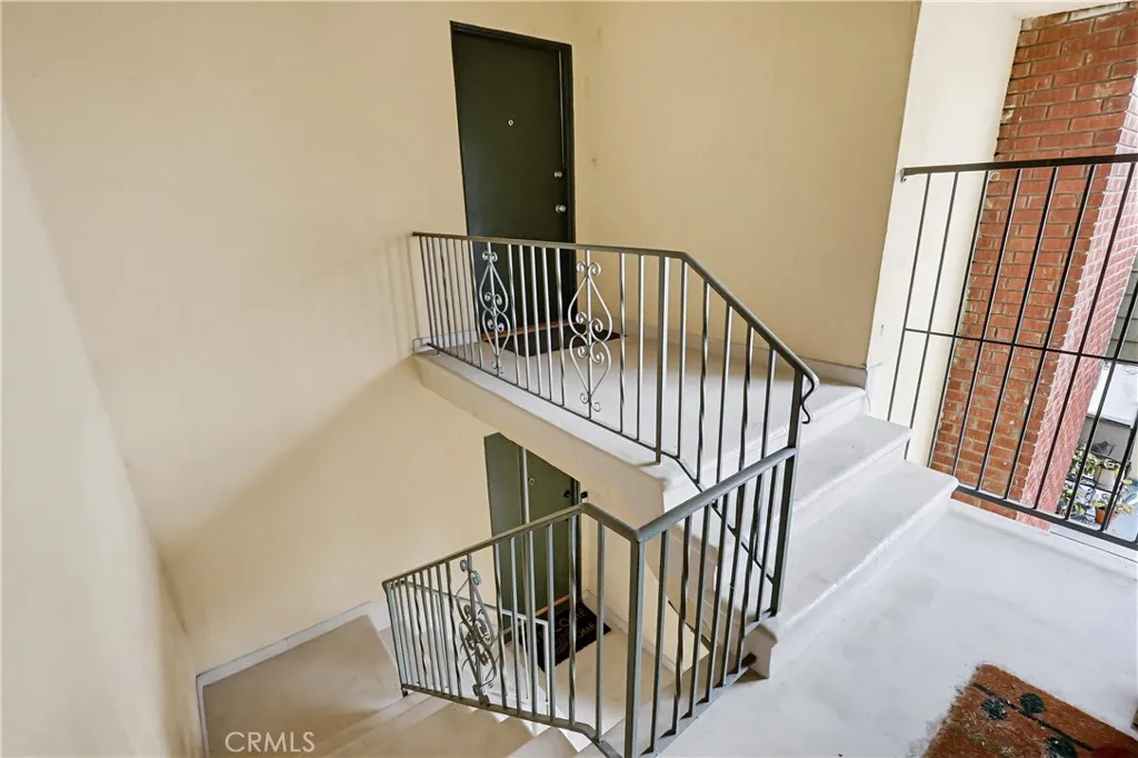 gallery-image 3