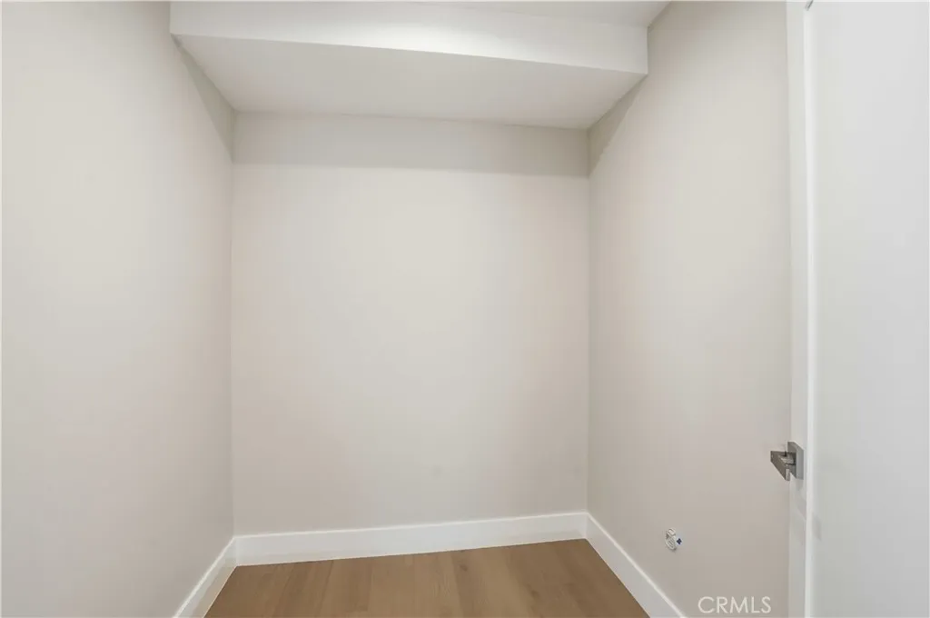 Walk in closet