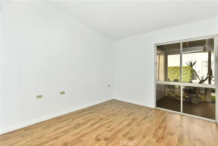13741 Annandale Drive 18j, Seal Beach, California 90740