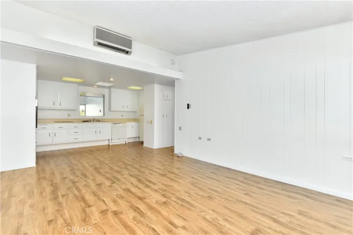 13741 Annandale Drive 18j, Seal Beach, California 90740