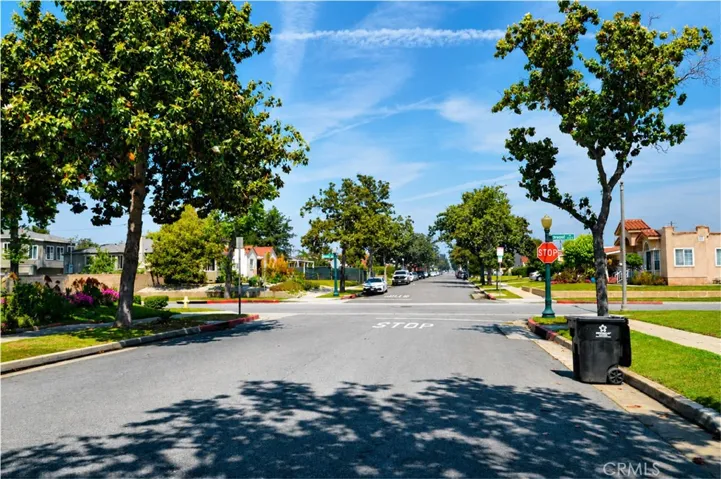 1604 S Monterey, Alhambra, California 91801