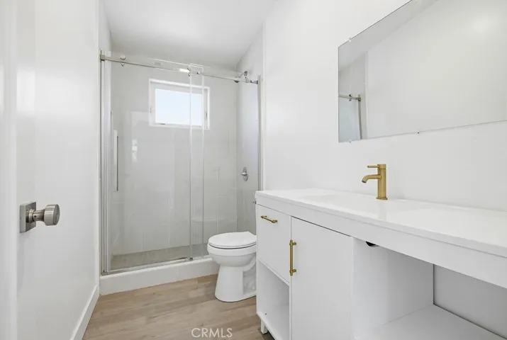 1017 Riverine Avenue 200, Santa Ana, California 92701