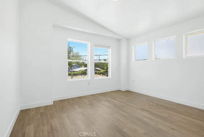 1017 Riverine Avenue 200, Santa Ana, California 92701