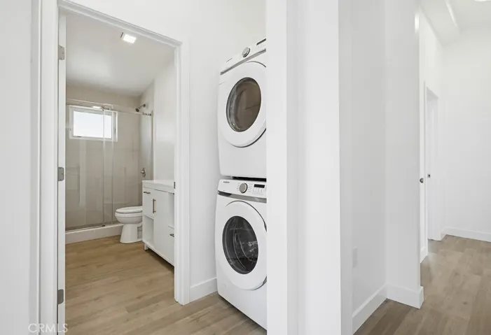 1017 Riverine Avenue 200, Santa Ana, California 92701