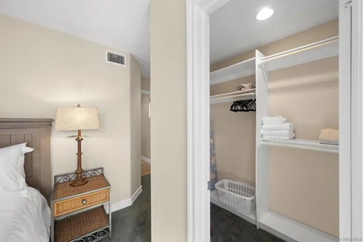 5123 Brighton Ave B, San Diego, California 92107