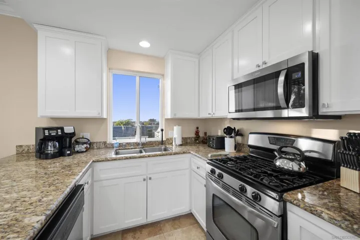 5123 Brighton Ave B, San Diego, California 92107