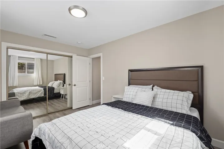 1909 W Walnut Avenue, Fullerton, California 92833