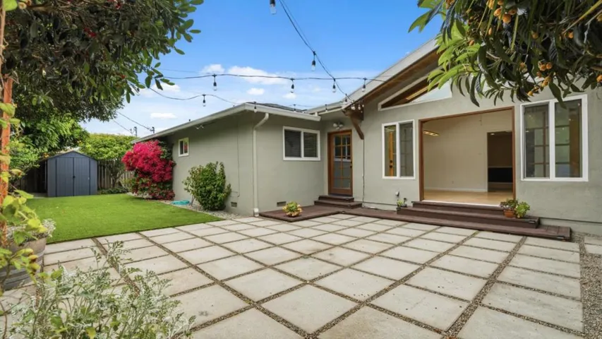 739 Bellarmine Drive, Salinas, California 93901