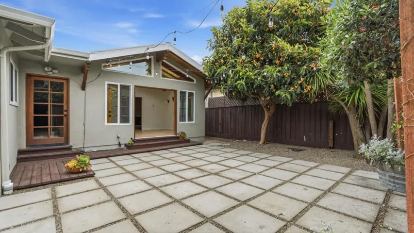 739 Bellarmine Drive, Salinas, California 93901