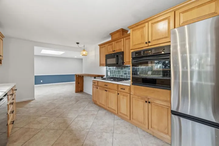 739 Bellarmine Drive, Salinas, California 93901