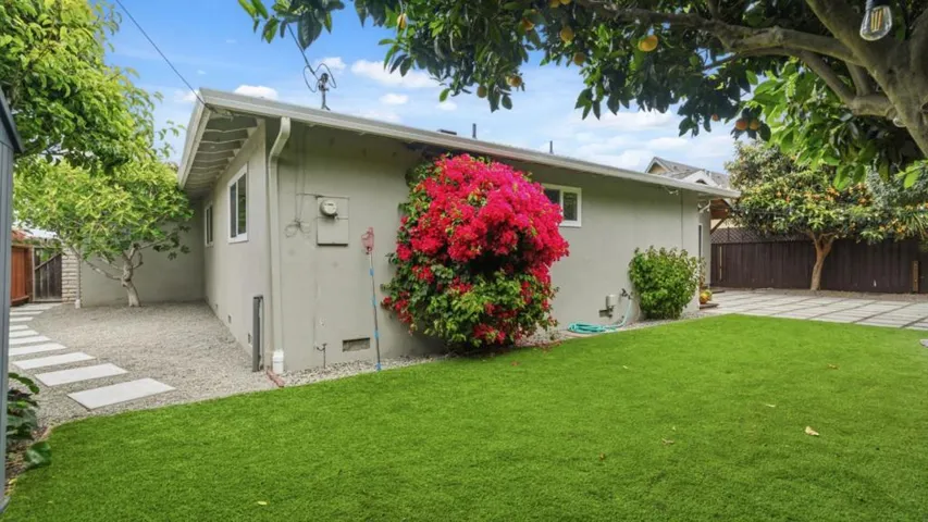 739 Bellarmine Drive, Salinas, California 93901