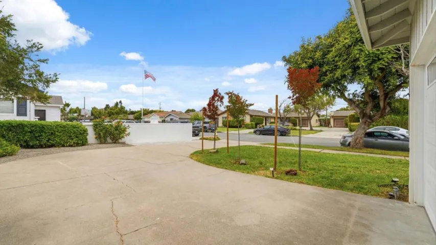 739 Bellarmine Drive, Salinas, California 93901