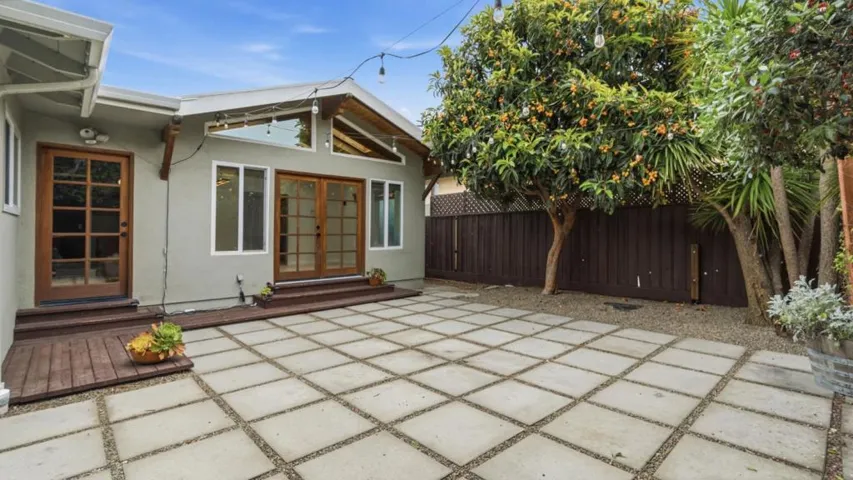739 Bellarmine Drive, Salinas, California 93901
