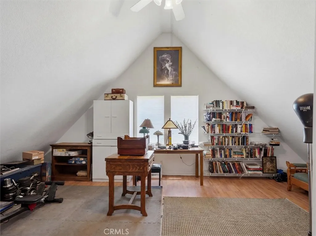 400 square foot bonus room not included in square footage