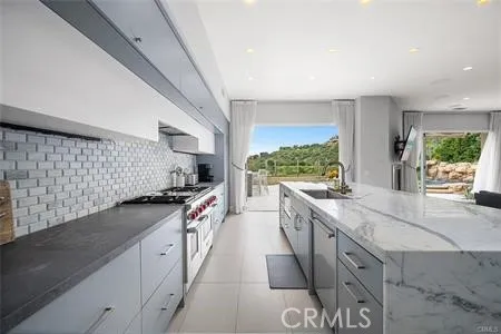 6 Almanzora, Newport Coast, California 92657