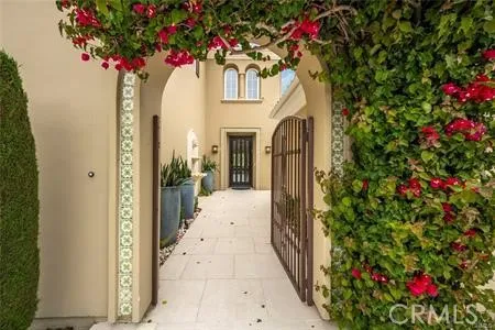 6 Almanzora, Newport Coast, California 92657