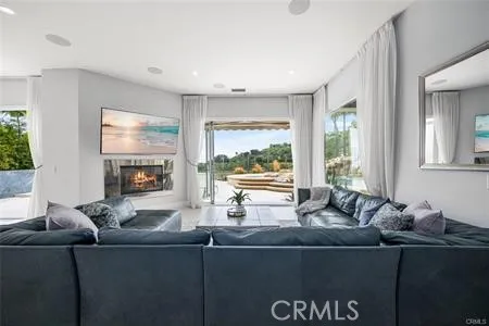 6 Almanzora, Newport Coast, California 92657